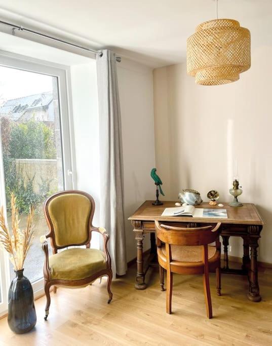 L'Amour, Le Rire Et La Famille Hillion Extérieur photo