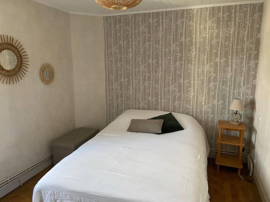 L'Amour, Le Rire Et La Famille Hillion Extérieur photo
